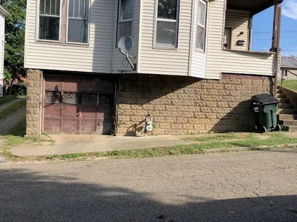 1111 Carlisle Ave, Cambridge, OH 43725