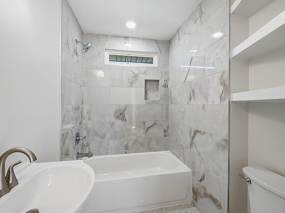 3rd image of 3210 Doverside Dr #A