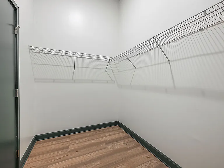 Apollo Apartments — Photo 17