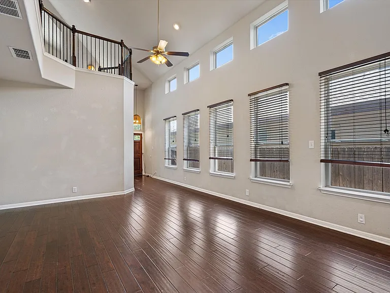 7337 Menchaca Rd #29 — Photo 13