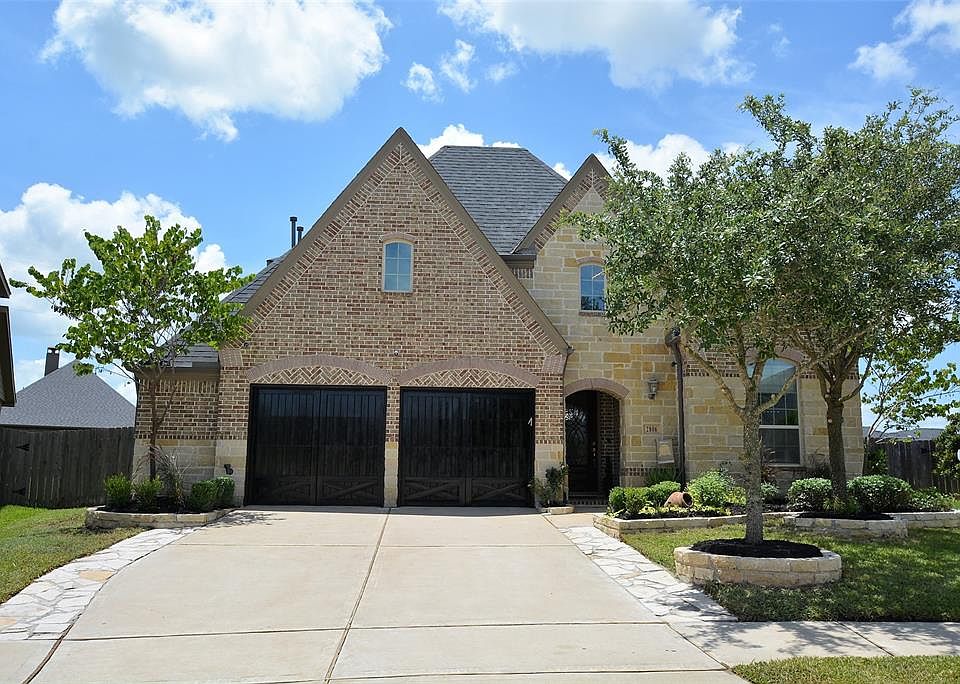 1st image of 2806 Frasier Knolls Ct