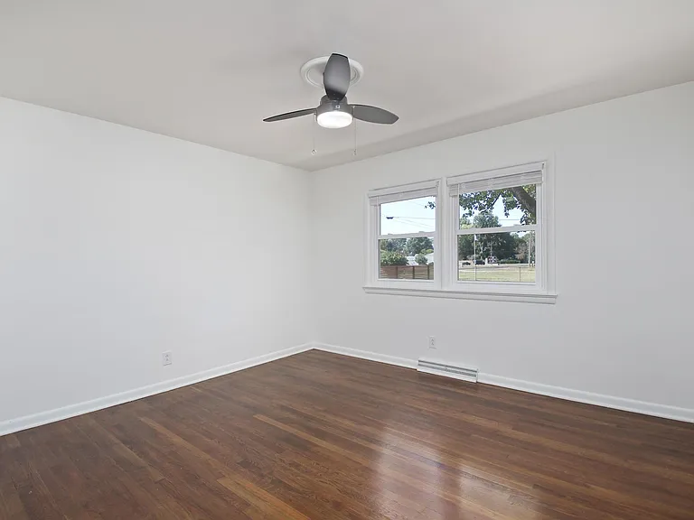 2751 S Wallis Smith Blvd — Photo 12
