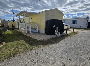 133 Mobile Dr #C, Atlantic Beach, NC 28512
