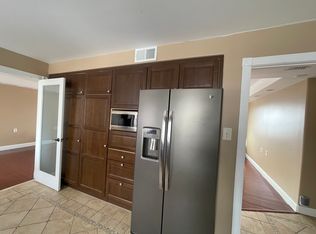 187 Hoosick St #1, Troy, NY 12180