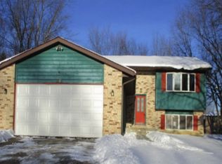 4030 Walnut Hill Cir, Crown Point, IN 46307