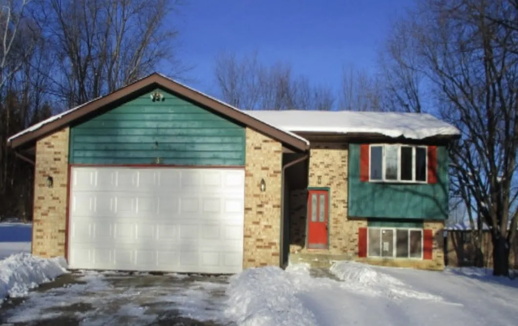 4030 Walnut Hill Cir photo 1