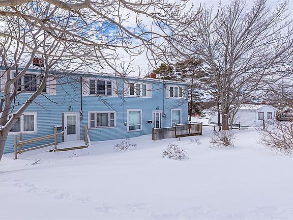 4th image of 815 Topsail Road