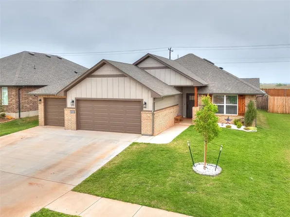12009 NW 121st Cir, Yukon, OK 73099