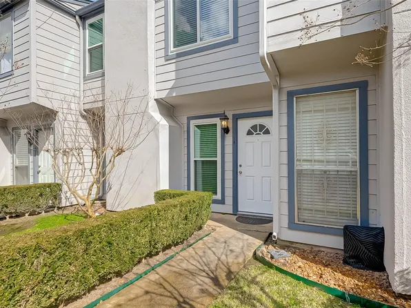 5917 Fairdale Ln APT 14, Houston, TX 77057