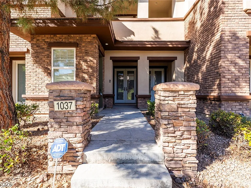11280 Granite Ridge Dr #1037
