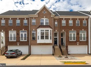 6496 Waterfield Rd, Alexandria, VA 22315