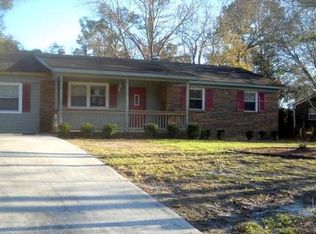 313 Richelieu Rd, Wilmington, NC 28412