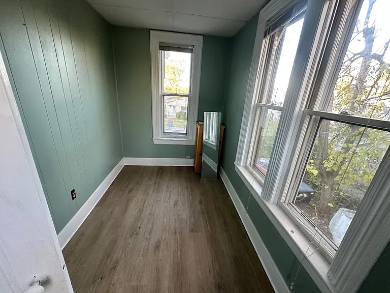 100 Leonard St #1 — Photo 3
