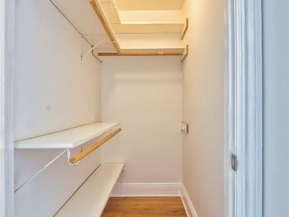 5th image of 809 22nd St APT 1509