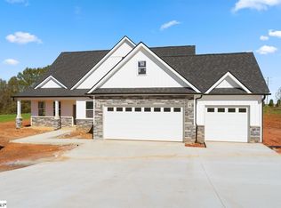 404 Josie Way, Boiling Springs, SC 29361