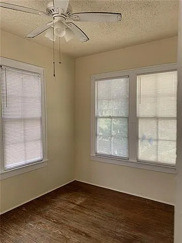 2405 Napoleon Ave #1/2 — Photo 10