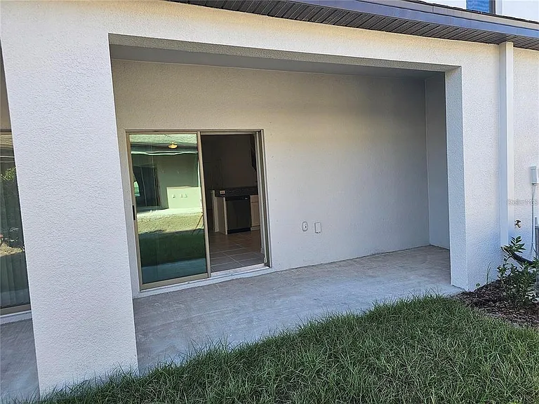 8309 Crescent Oaks Dr — Photo 43