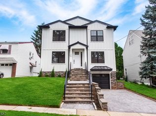 38 Lehigh Ave, Clifton City, NJ 07012