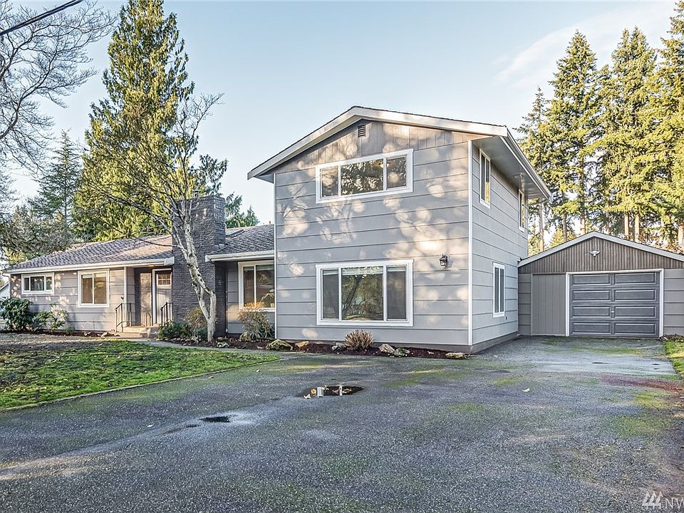 1st image of 4609 113th Pl NE
