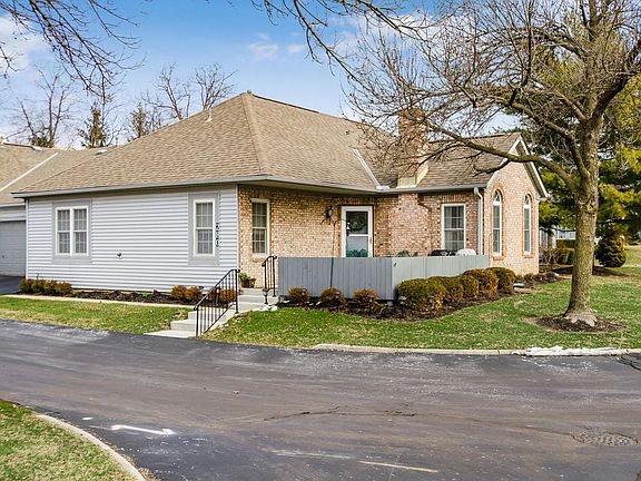 3rd image of 280 Villa Oaks Ln