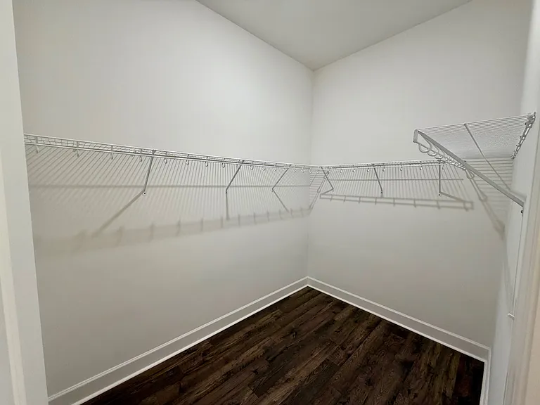310 Buckwood Ln — Photo 14