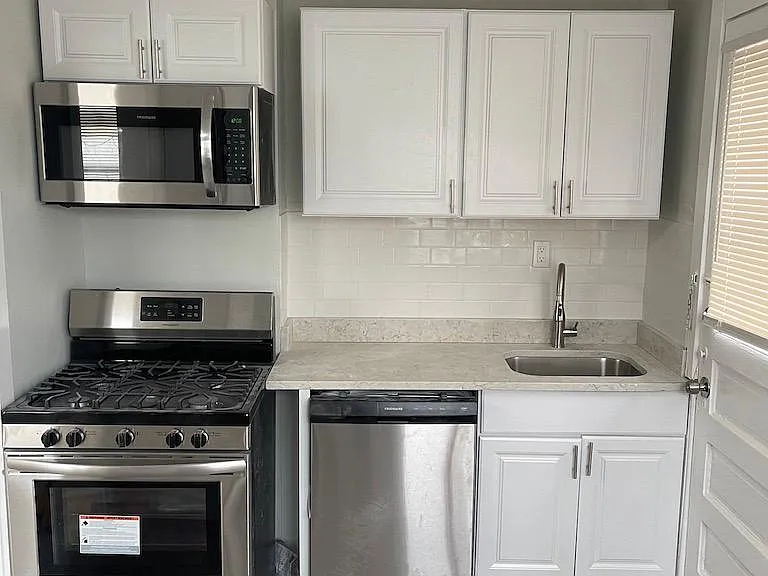 125 W Virginia St #16 — Photo 4