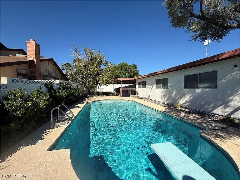3611 Rosewood St — Photo 8
