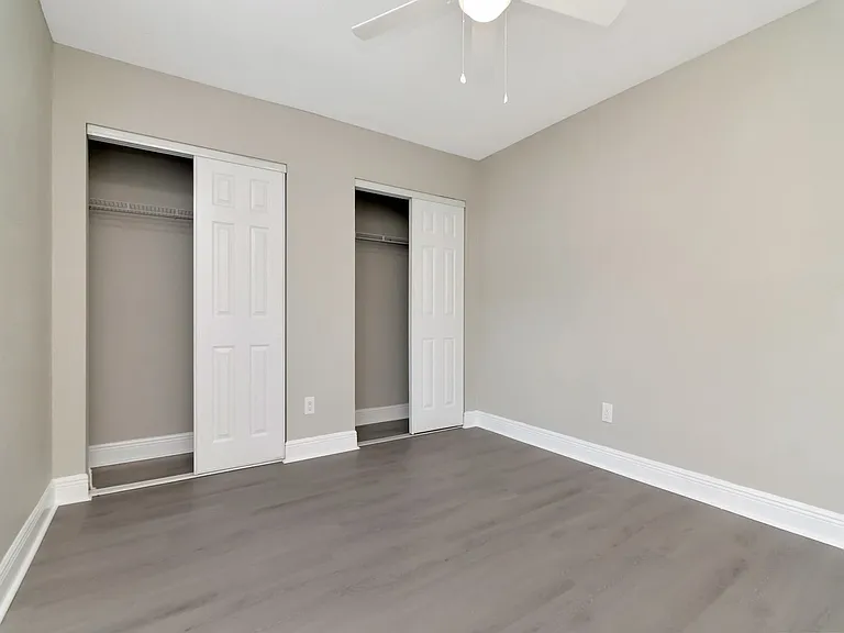 107 Karde Ln #C — Photo 8