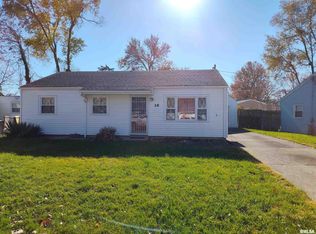 16 Garnet Ct, Springfield, IL 62703