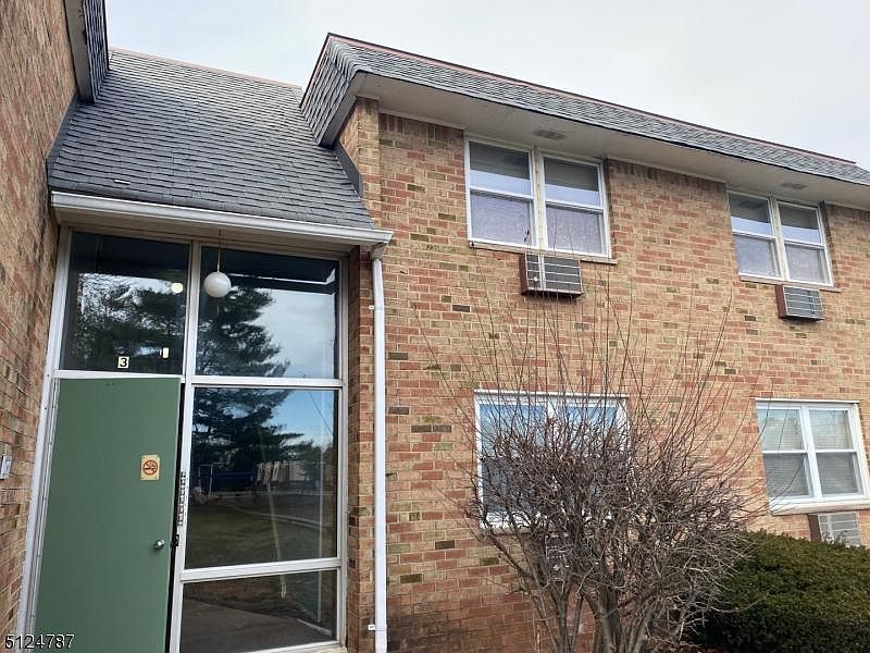 1st image of 798 Eves Dr #3G-8007