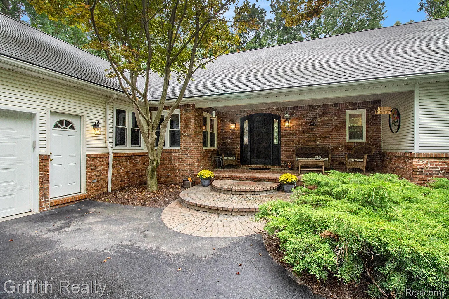 2218 Pine Hollow Trl photo 1