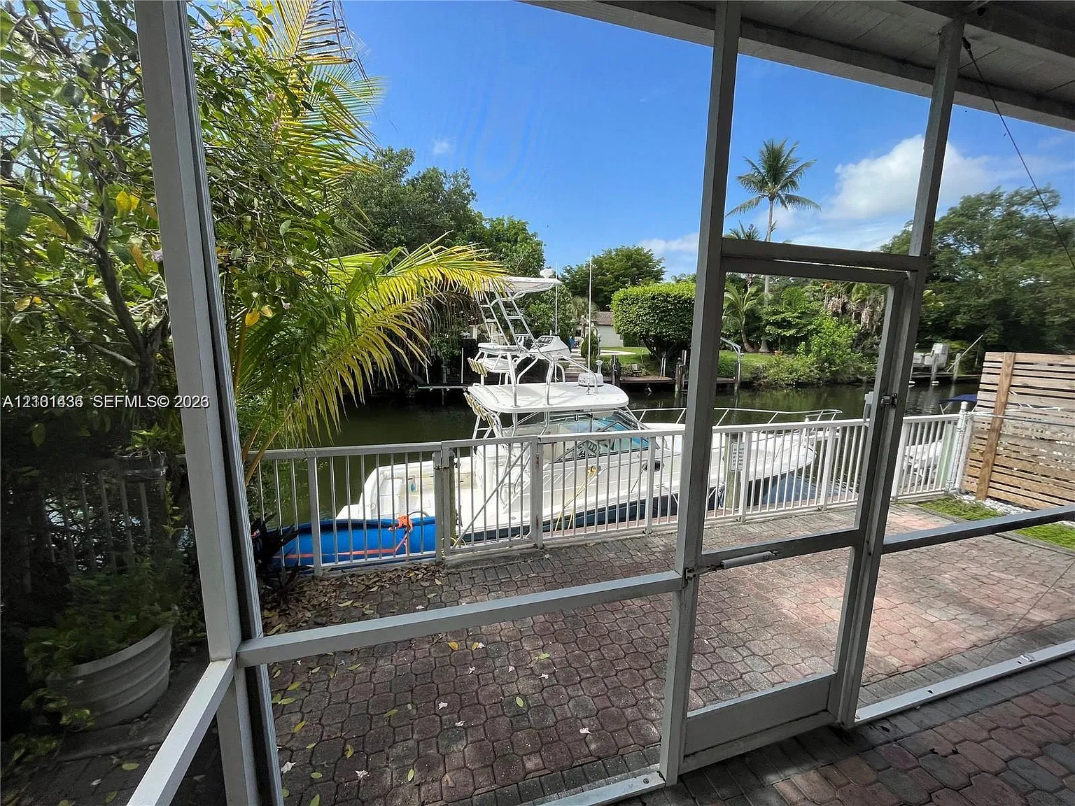 Shores Waterside Villas C — Photo 3