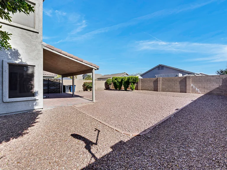 3309 E San Remo Ave — Photo 25