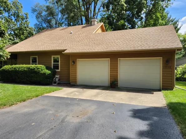 5880 N Goodger Dr, Milton, WI 53563