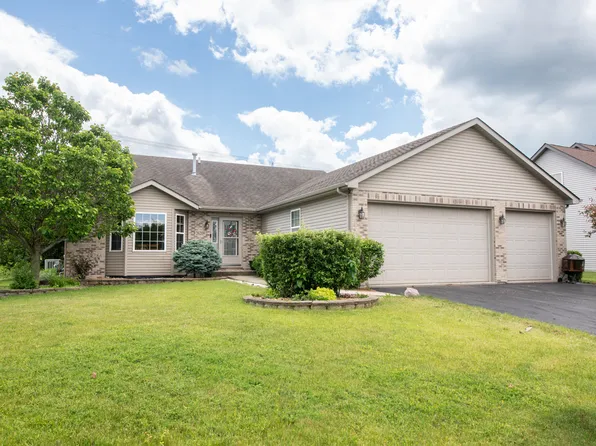 26209 S Evergreen Ln, Channahon, IL 60410