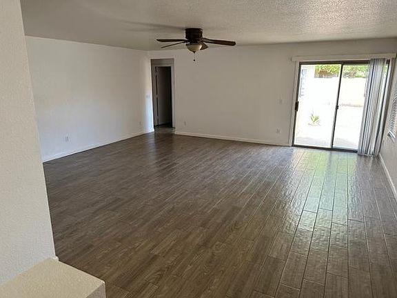 3rd image of 2288 E Palm Beach Dr