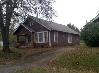 703 A St NE, Ardmore, OK 73401