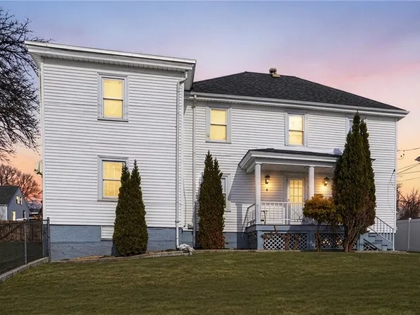 79 Chestnut Hill Ave, Cranston, RI 02920