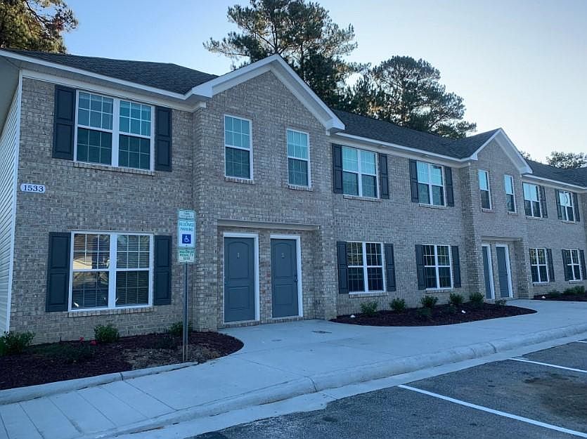 1st image of 1533 Pine Brook Ct #B4