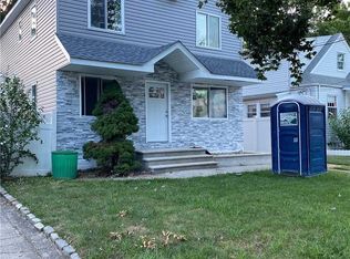 137 Brooklyn Ave, West Hempstead, NY 11552