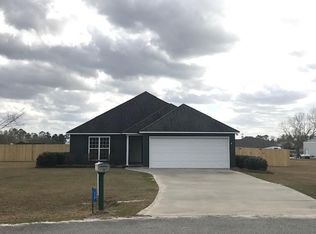 13 Annie Dr, Lakeland, GA 31635