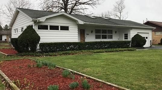 1st image of 304 Winwood Dr