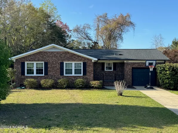 301 Mohican Trail, Wilmington, NC 28409