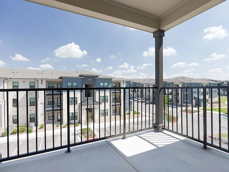 Residences of Siena South — Photo 17