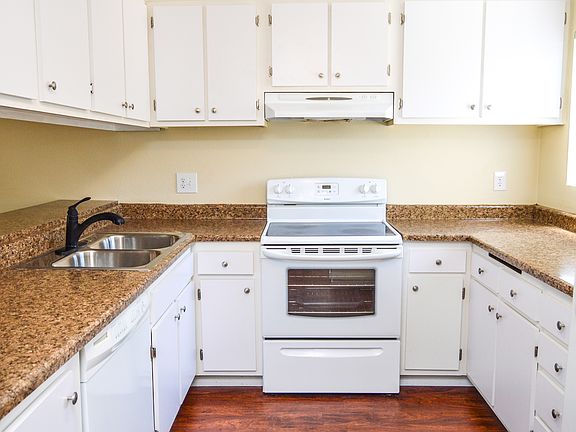 2nd image of 8727 Lake Murray Blvd Unit 7