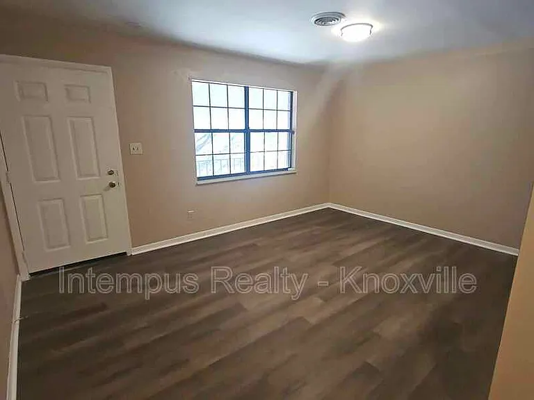 4308 Bounds Rd #K — Photo 2