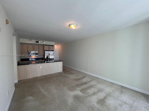 3rd image of 1111 SW 1st Ave #2118
