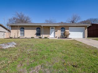 3826 Cambridge Dr, Garland, TX 75043