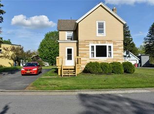 66 Riverside Dr, Carthage, NY 13619