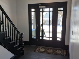 423 Spring St APT 2, Saint Johnsbury, VT 05819